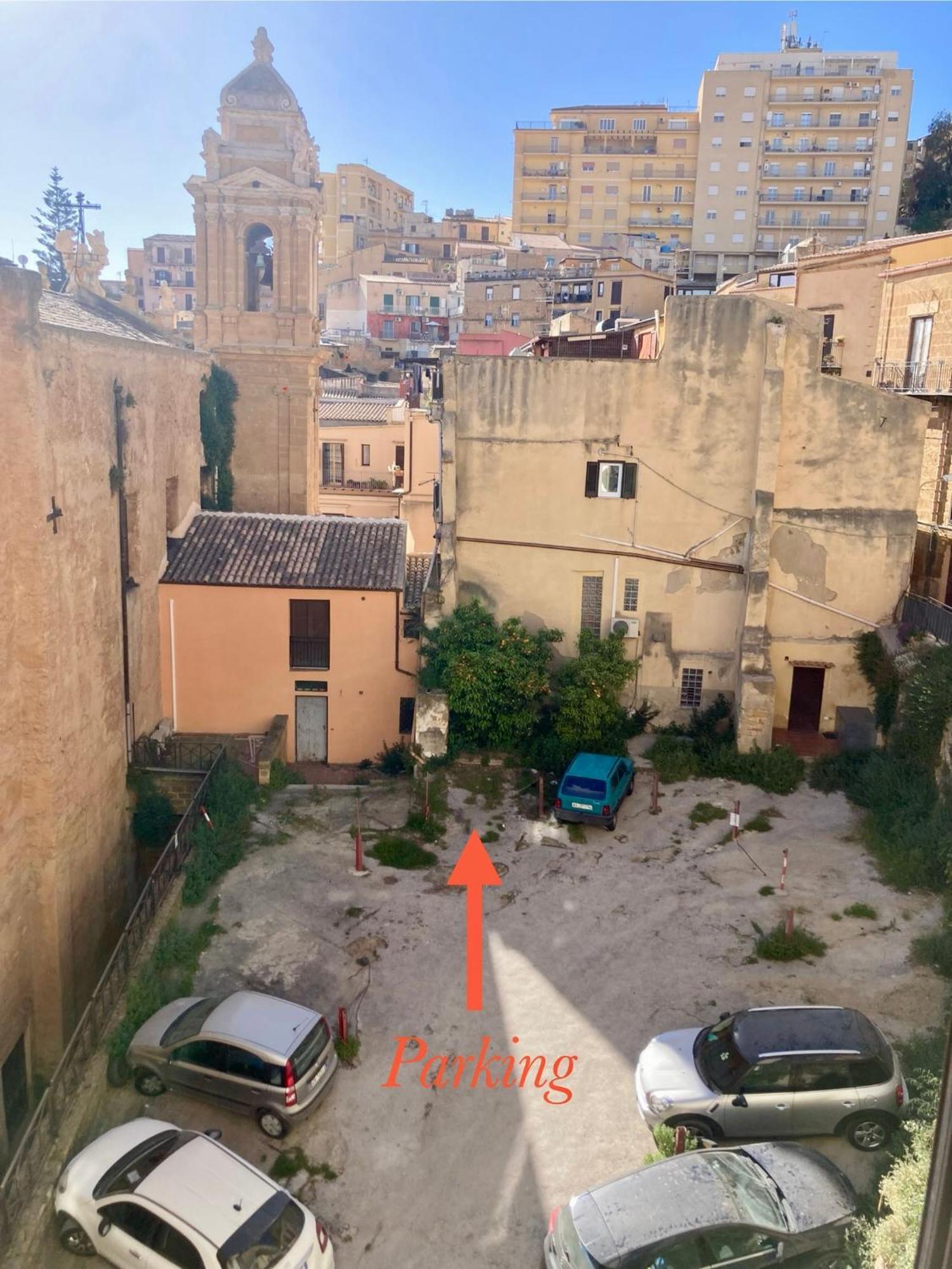 Flat - With Private Parking Agrigento